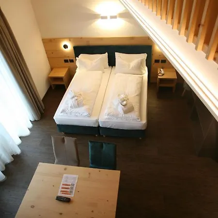 Hotel Alpen Vidi 4*