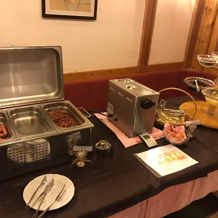 Hotel Alpen Vidi Madonna