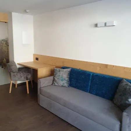 Hotel Alpen Vidi Madonna